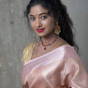 Mahi Bandhani Sun