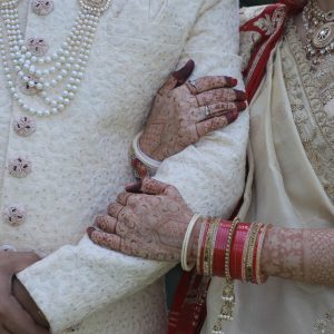 Resham Raat Zari